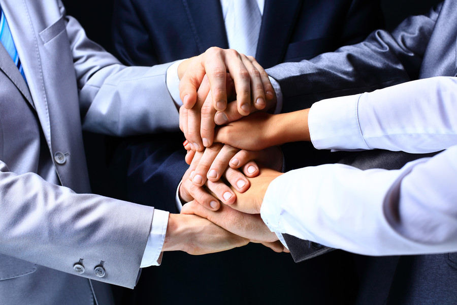 上海夫妻離婚后房子過戶怎么辦？律師來幫你