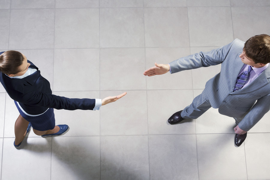 上海離婚律師解析：男方婚內(nèi)出軌，離婚怎么判？