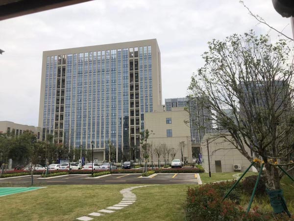 家庭暴力的常見發(fā)生原因以及相關(guān)對策有哪些？上?；橐鲈诰€律師來回答