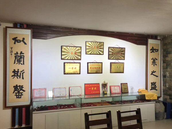 如何處理60歲以上離婚人士的財(cái)產(chǎn)分割？上海離婚財(cái)產(chǎn)分割律師來講講