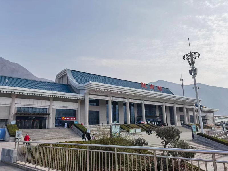 夫妻沒(méi)有共同財(cái)產(chǎn)？上海離婚訴訟律師告訴您怎么辦