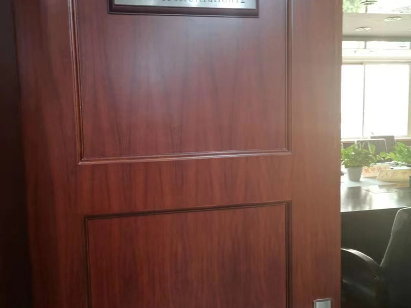 上海婚姻起訴律師來講講婚后用個人財產(chǎn)購買婚前承租的公房離婚怎么辦