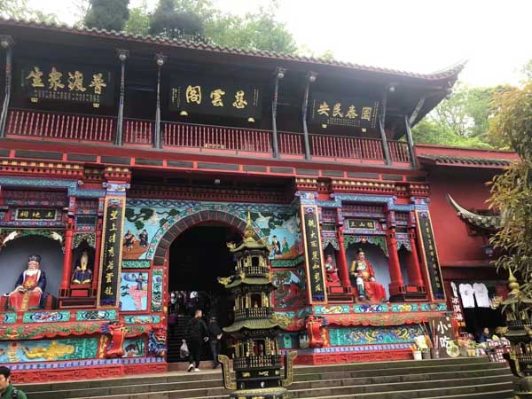 法律前沿:上海離婚咨詢網(wǎng)來講講父母被孩子家暴后怎么辦