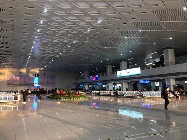 涉外離婚法律規(guī)定必須雙方到場嗎？上海打離婚官司律師為您講解