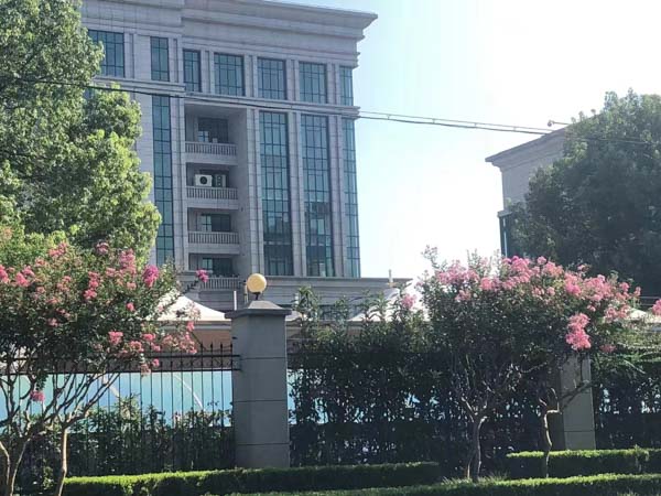 上?？孔V律師來(lái)講講未辦理結(jié)婚登記而以夫妻名義共同生活的男女的離