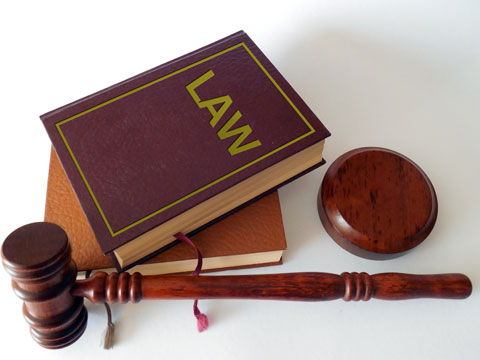 菊園新區(qū)律師解析離婚女性處理財(cái)務(wù)問題